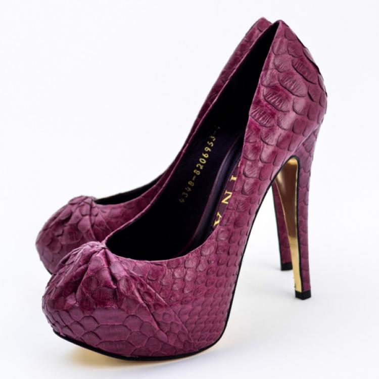 Pre Owned Gina Maroon Python Embossed Leather Platform Pumps Size 37