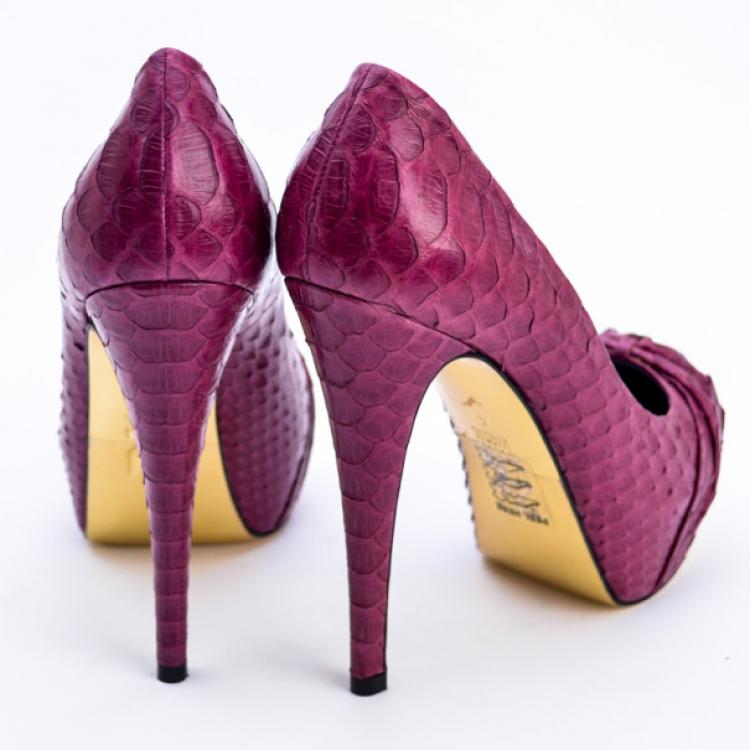 Pre Owned Gina Maroon Python Embossed Leather Platform Pumps Size 37