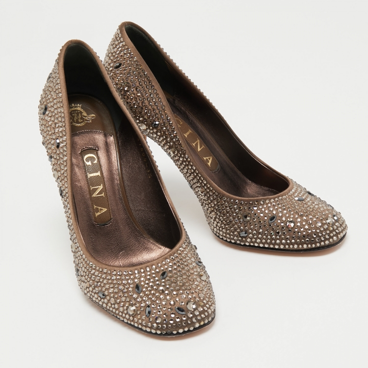 Pre Owned Gina Brown Crystal Embellished Satin Round Toe Pumps Size 36.5