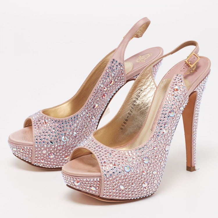 مملوكة مسبقًا Gina Pink Satin and Crystal Slingback Sandals Size 37