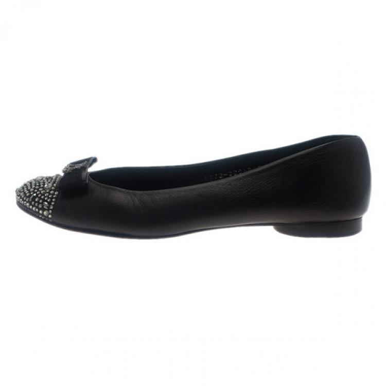 Pre Owned Gina Black Leather Studded Ballet Flats Size 41