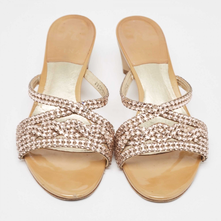 Pre Owned Gina Beige Patent Leather Crystals Embellished Slide Sandals Size 39.5 