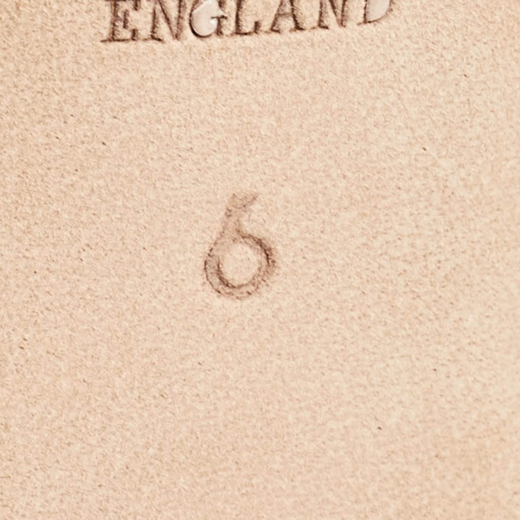 Pre Owned Gina Loren Brown Croc Embossed Patent Leather Slide Sandals Size 39