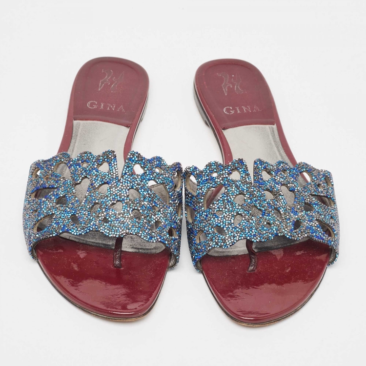 مملوكة مسبقًا Gina Blue Crystal Embellished Cut Out Flat Slides Size 39.5
