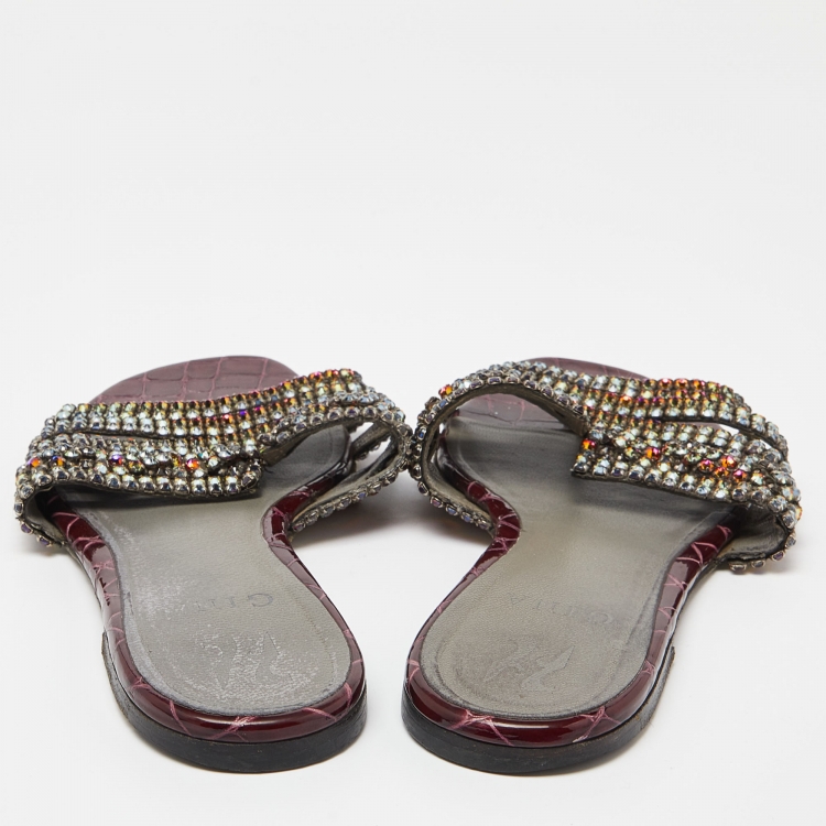 Pre Owned Gina Multicolor Crystal Embellished Loren Flat Slides Size 39