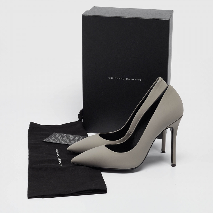 Pre Owned Giuseppe Zanotti Grey Lucrezia Leather Pointed Toe Pumps Size 38
