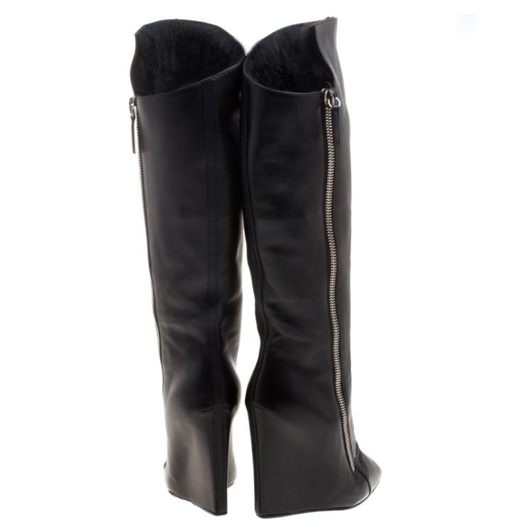 مملوكة مسبقًا Giuseppe Zanotti Black Leather Guaz Fur Lined Wedge Knee Boots Size 38