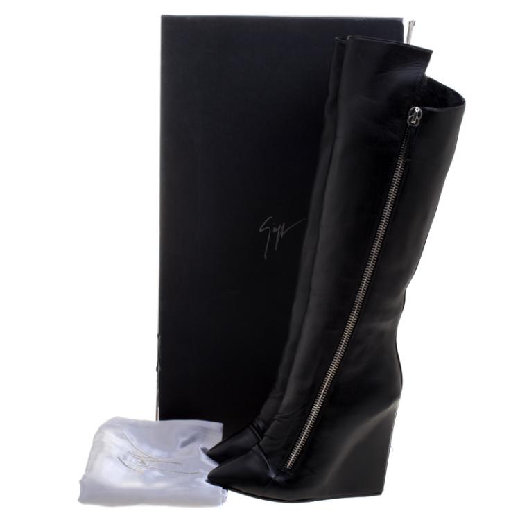 مملوكة مسبقًا Giuseppe Zanotti Black Leather Guaz Fur Lined Wedge Knee Boots Size 38