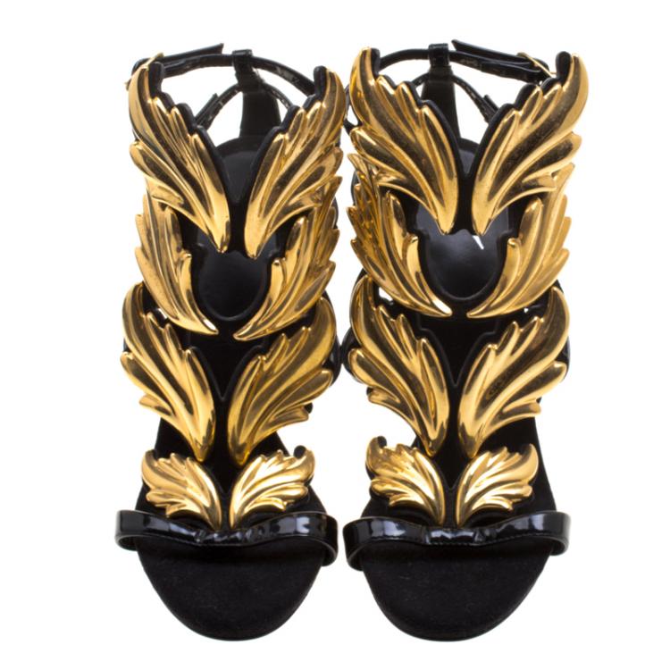Pre Owned Giuseppe Zanotti Black Patent Leather Argent Metal Wing Embellished Strappy Sandals Size 36