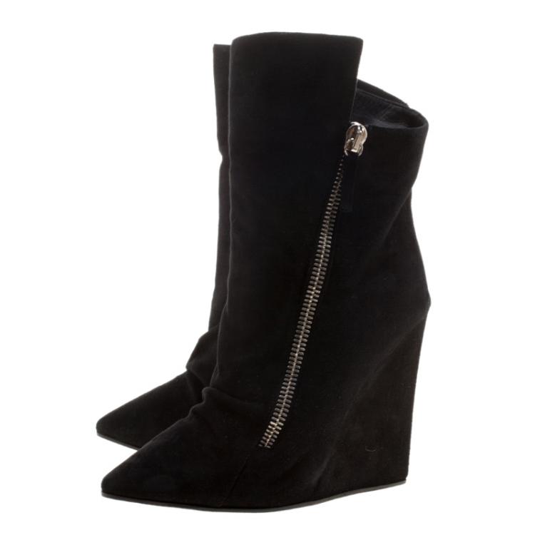 مملوكة مسبقًا Giuseppe Zanotti Black Suede Wedge Ankle Boots Size 41