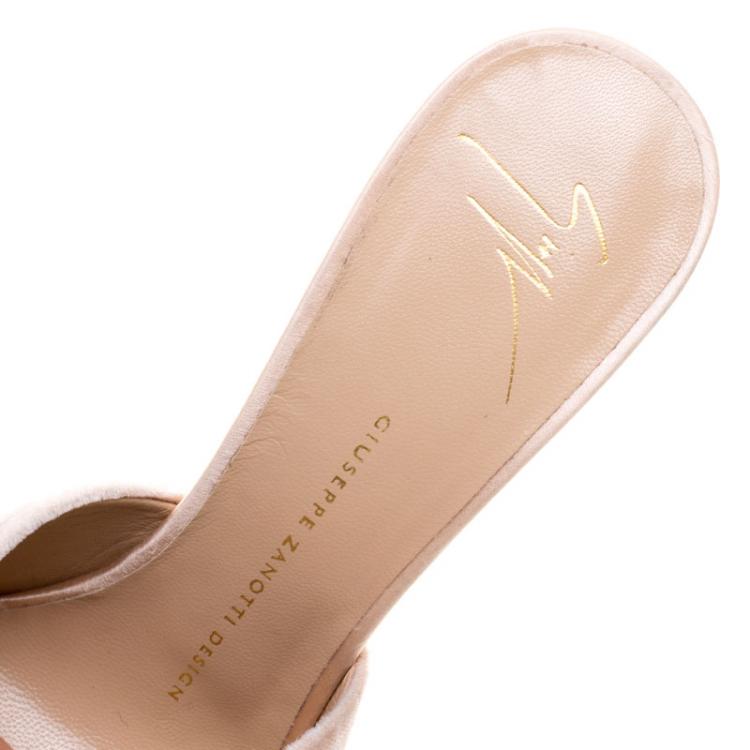 Pre Owned  Giuseppe Zanotti Beige Velvet Knotted Mules Size 38