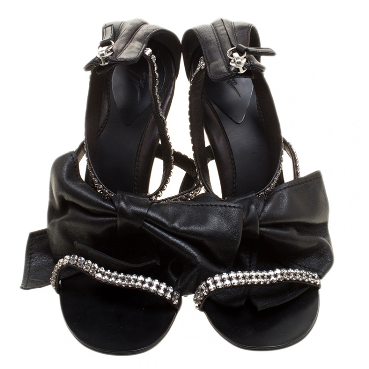 Pre Owned Giuseppe Zanotti Black Crystal Embellished Strappy Leather Bow Detail Ankle Strap Sandals Size 38.5