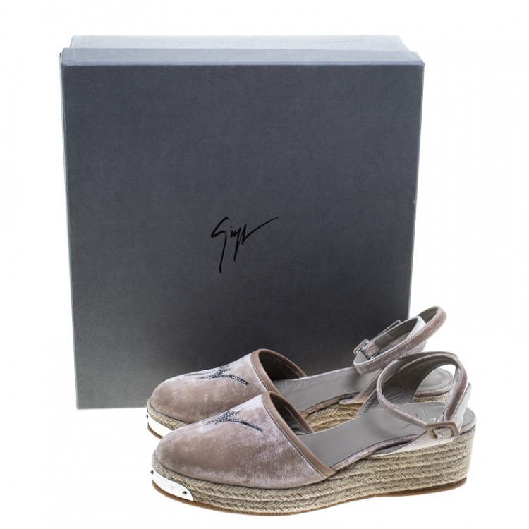 Pre Owned Giuseppe Zanotti Beige Velvet Crystal Embellished Espadrille Sandals Size 40