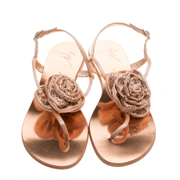 Pre Owned Giuseppe Zanotti Blush Pink Satin and Leather Crystal Embellished Flower Flat Thong Sandals Size 39