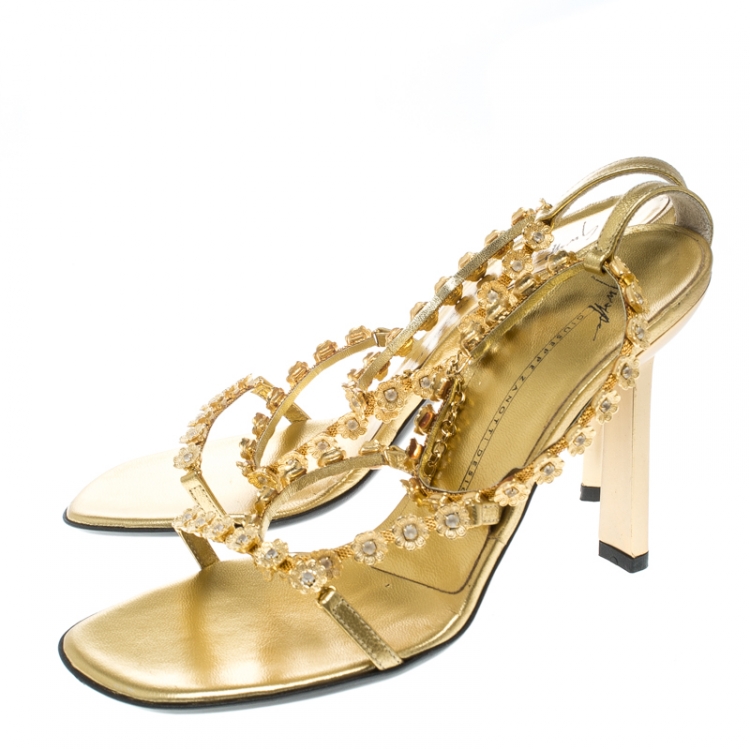 Pre Owned Giuseppe Zanotti Metallic Gold Flower Embellished Lola Strappy Sandals Size 37