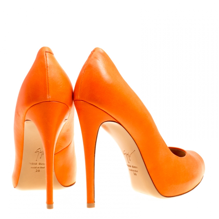Pre Owned Giuseppe Zanotti Orange Leather Peep Toe Pumps Size 39