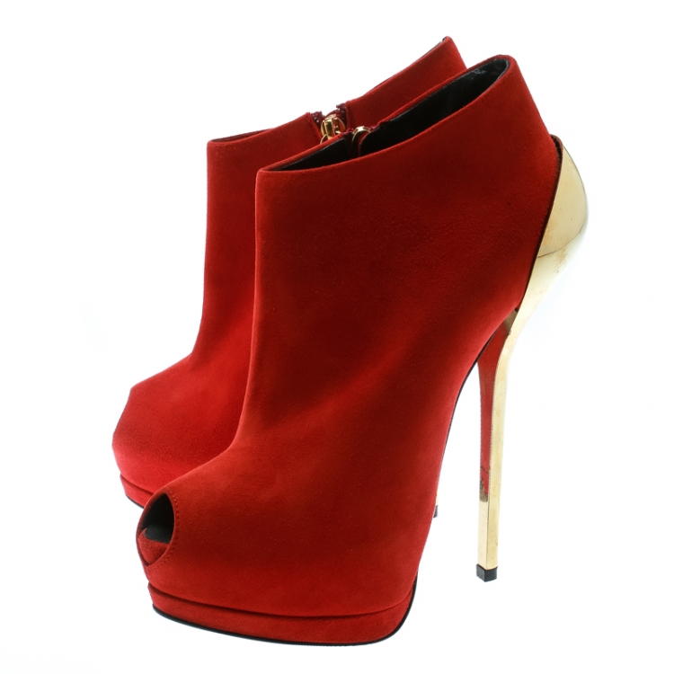 Pre Owned Giuseppe Zanotti Red Suede Peep Toe Platform Booties Size 36
