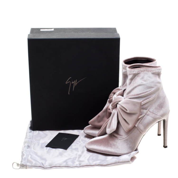 Pre Owned Giuseppe Zanotti Pink Velvet Bow Ankle Boots Size 39.5