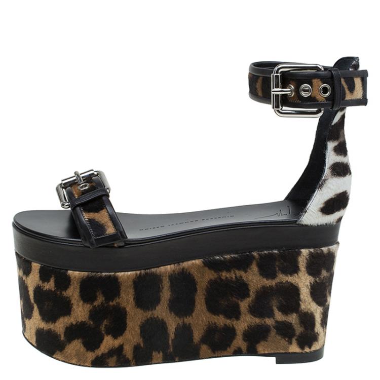 مملوكة مسبقًا Giuseppe Zanotti Black Leather and Leopard Calf Hair Ankle Strap Platform Sandals Size 37.5