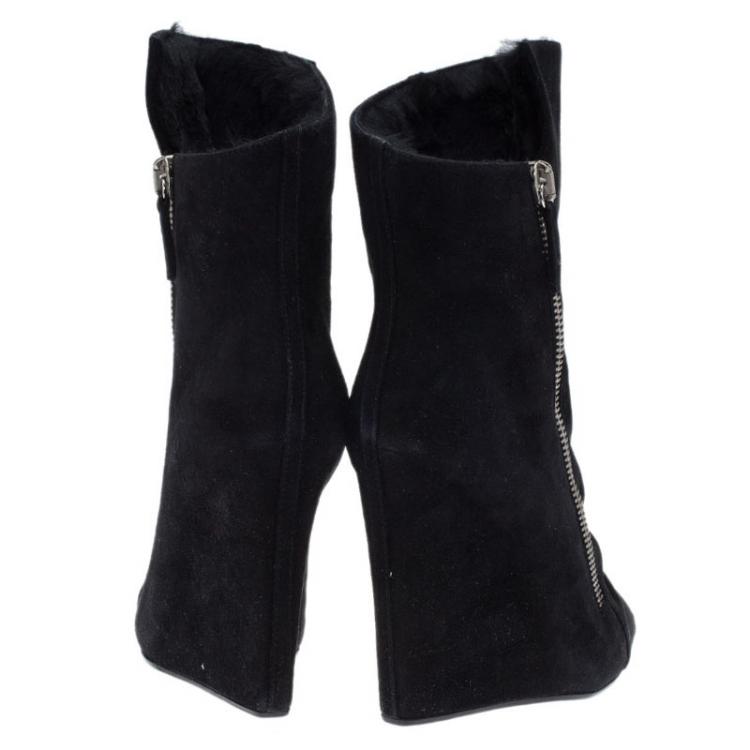 Pre Owned Giuseppe Zanotti Black Suede Fur Lined Wedge Ankle Boots Size 38.5