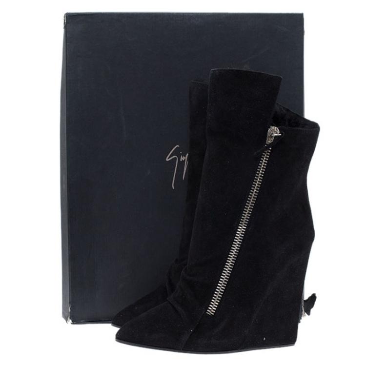 Pre Owned Giuseppe Zanotti Black Suede Fur Lined Wedge Ankle Boots Size 38.5