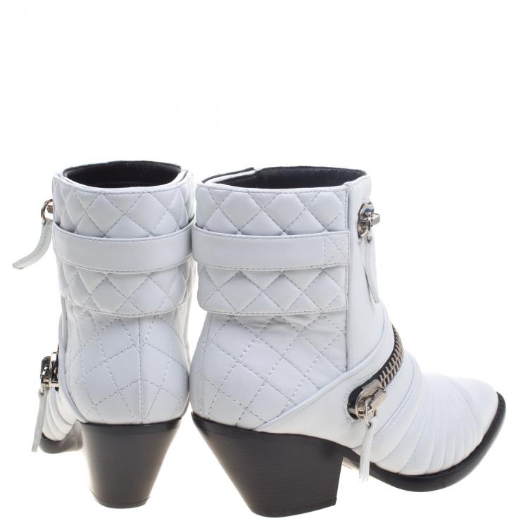 Pre Owned Giuseppe Zanotti White Quilted Leather Ankle Boots Size 37