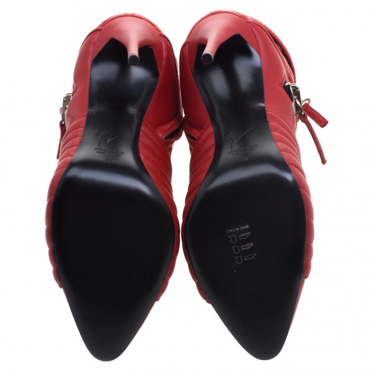 مملوكة مسبقًا Giuseppe Zanotti Red Quilted Leather Double Zip Accent Boots Size 38