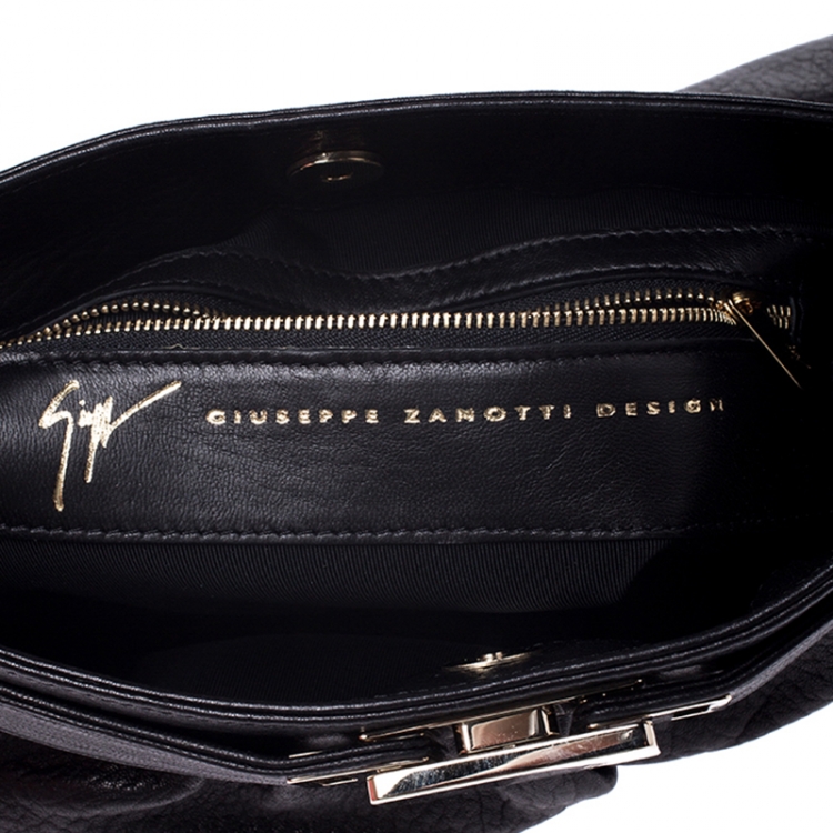 Pre Owned Giuseppe Zanotti Black Leather Clutch