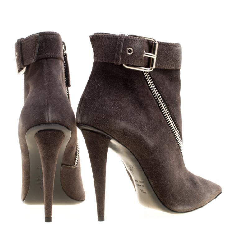 مملوكة مسبقًا Giuseppe Zanotti Dark Grey Suede Asymmetrical Zip Ankle Boots Size 36.5