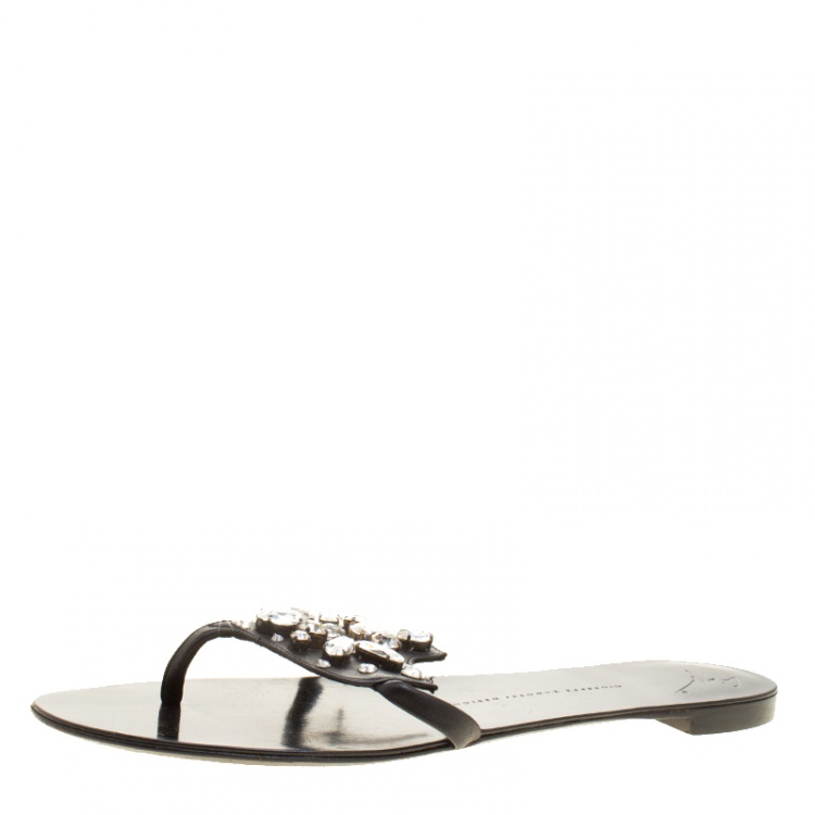 Pre Owned Giuseppe Zanotti Black Leather Crystal Embellished Flat Sandals Size 42
