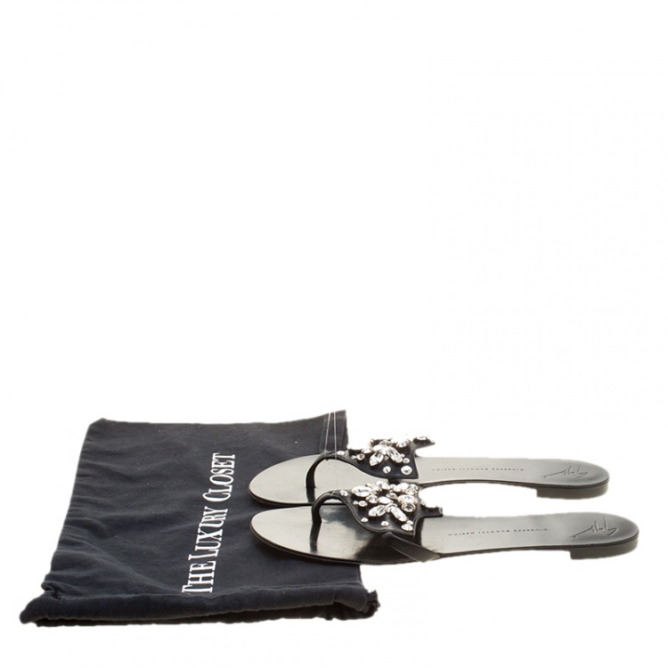 Pre Owned Giuseppe Zanotti Black Leather Crystal Embellished Flat Sandals Size 42