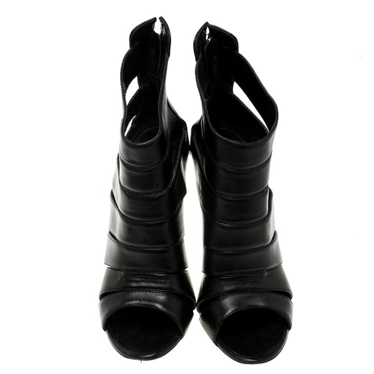 مملوكة مسبقًا Giuseppe Zanotti Black Leather Open Toe Ankle Boots Size 41