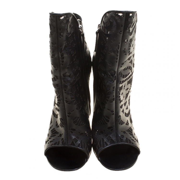Pre Owned Giuseppe Zanotti Black Leather Laser Cut Boots Size 40.5