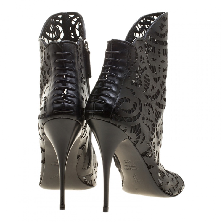 Pre Owned Giuseppe Zanotti Black Leather Laser Cut Boots Size 40.5