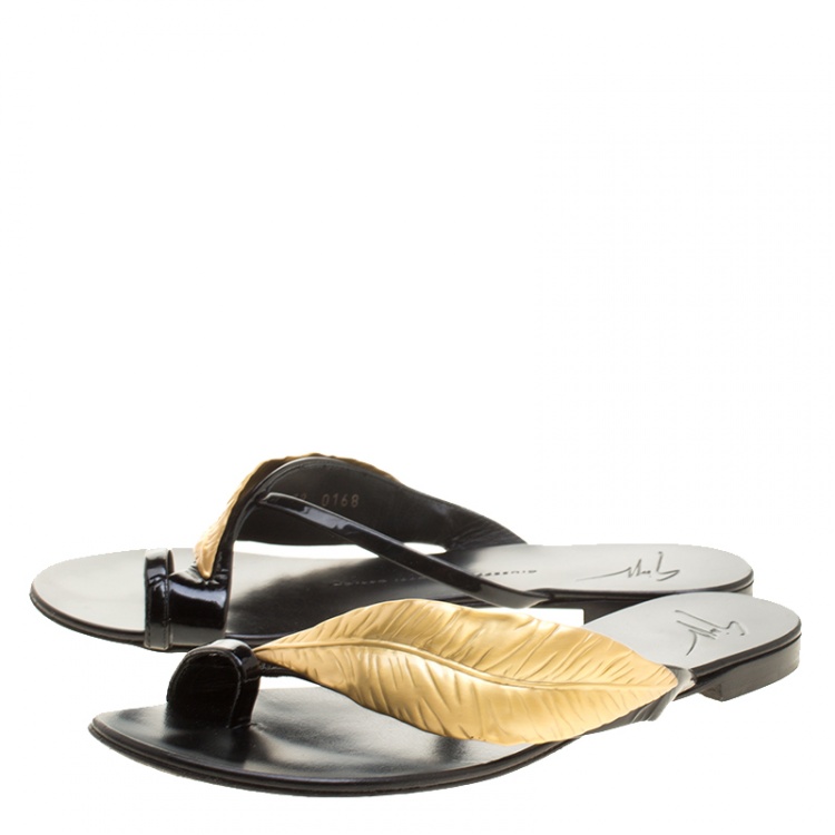 Pre Owned Giuseppe Zanotti Black Patent Leather Gold Leaf Accent Flat Sandals Size 38