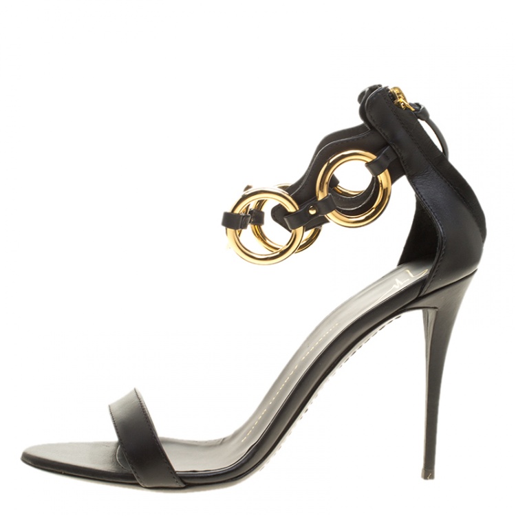 Pre Owned Giuseppe Zanotti Black Leather Ring Detail Open Toe Sandals Size 38