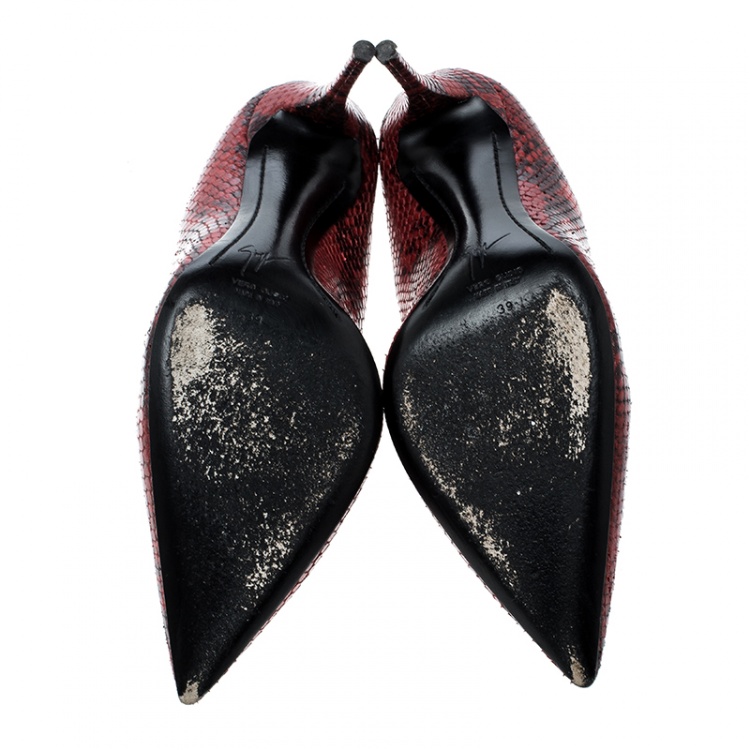 Pre Owned Giuseppe Zanotti Red Printed Snakeskin Leather Pointed Toe Pumps Size 39