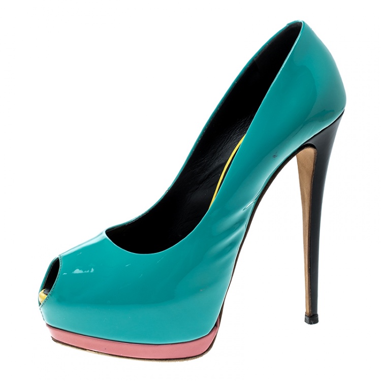 مملوكة مسبقًا Giuseppe Zanotti Tricolor Patent Leather Peep Toe Platform Pumps Size 40.5