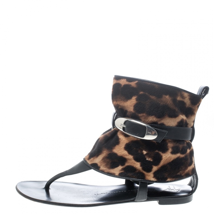 Pre Owned Giuseppe Zanotti Black Leather and Leopard Print Hair On Buckle Detail Flat Sandals Size 37