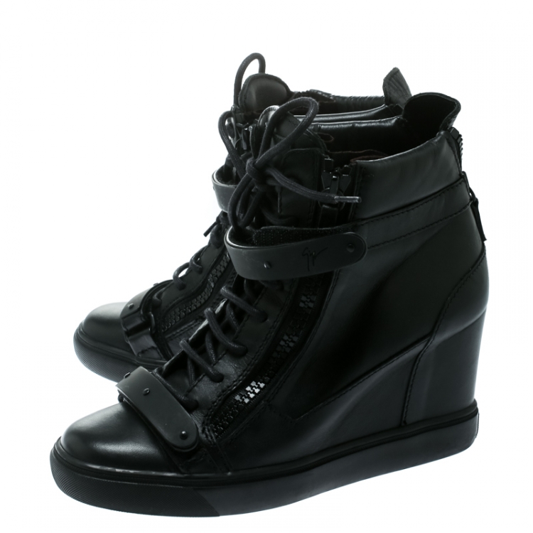 مملوكة مسبقًا Giuseppe Zanotti Black Leather Jennifer Wedge Sneakers Size 41
