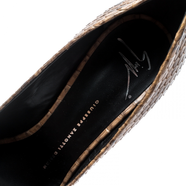 Pre Owned Giuseppe Zanotti Two Tone Python Leather Pumps Size 39.5