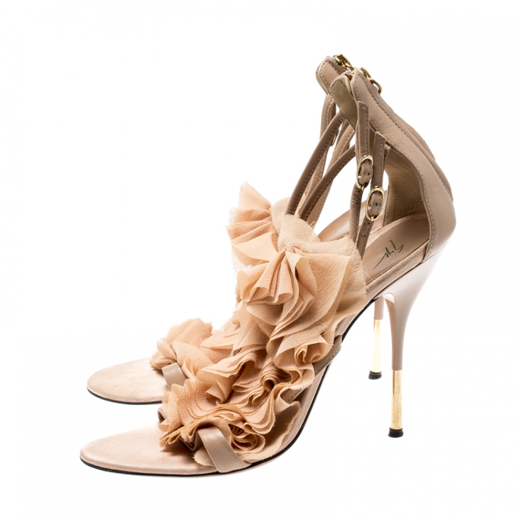 Pre Owned Giuseppe Zanotti Nude Chiffon Rosette Buckle Zip Sandals Size 37