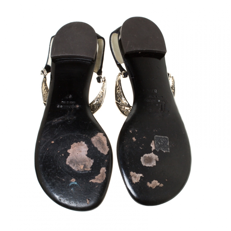 Pre Owned Giuseppe Zanotti Black Crystal Embellished Thong Sandals Size 37