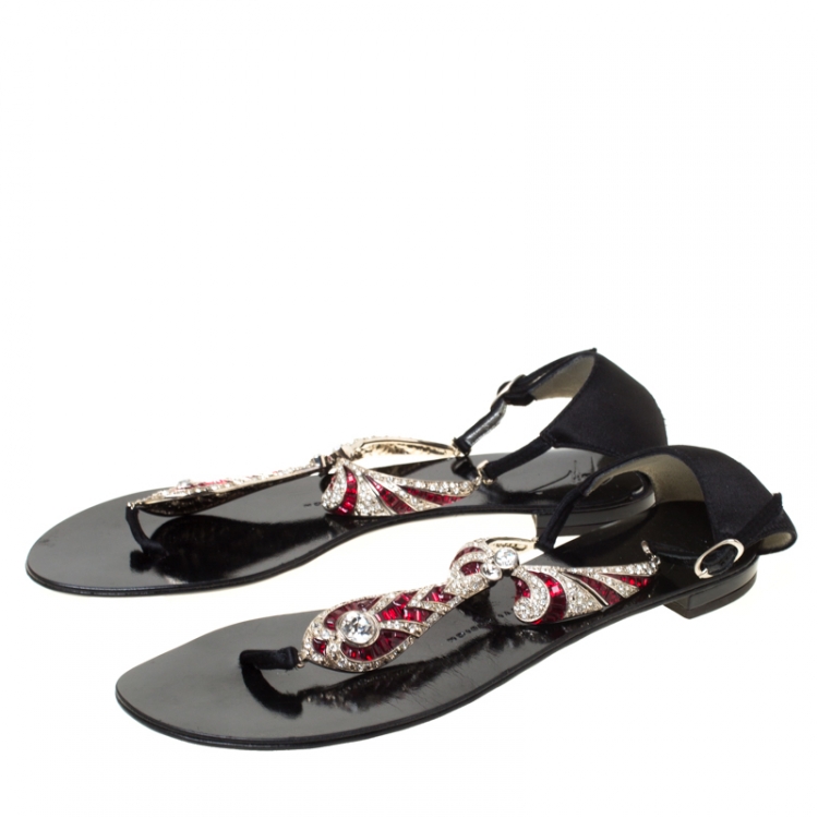 Pre Owned Giuseppe Zanotti Black Crystal Embellished Thong Sandals Size 37