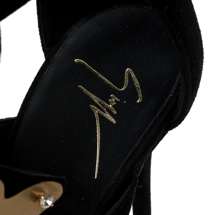Pre Owned Giuseppe Zanotti Black/Gold Crystal Embellished Suede and Vinyl Strappy Sandals Size 38.5 