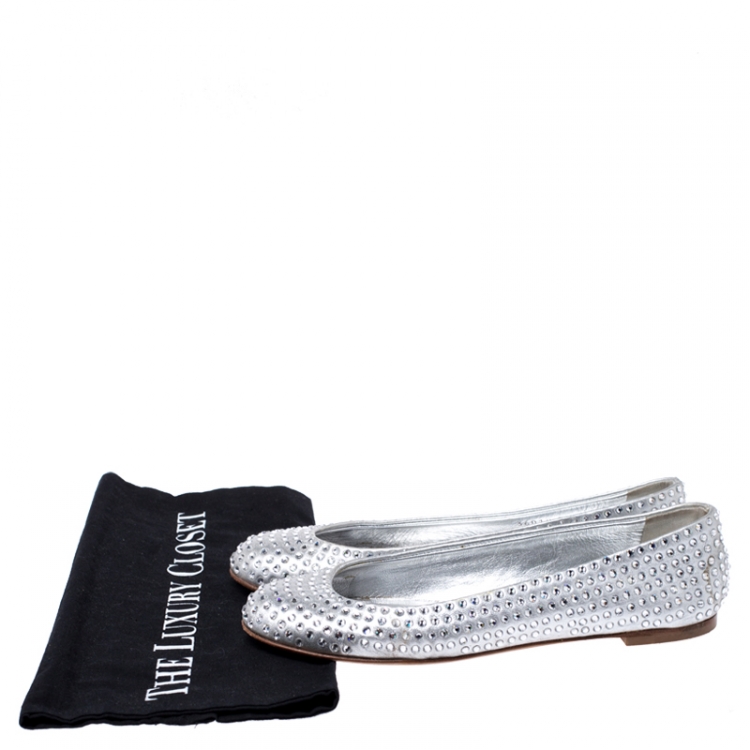 Pre Owned Giuseppe Zanotti Silver Crystal Embellished Leather Ballet Flats Size 36