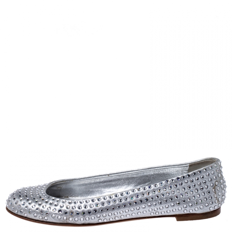 Pre Owned Giuseppe Zanotti Silver Crystal Embellished Leather Ballet Flats Size 36