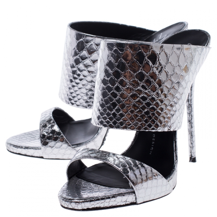 Pre Owned Giuseppe Zanotti Metallic Silver Snake Embossed Leather Andrea Mules Size 37.5