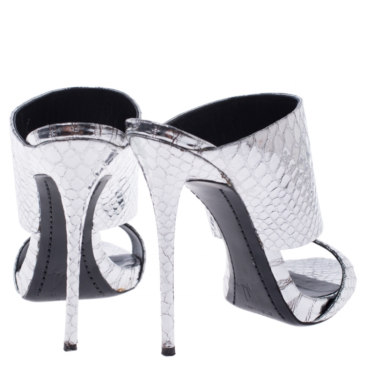 Pre Owned Giuseppe Zanotti Metallic Silver Snake Embossed Leather Andrea Mules Size 37.5