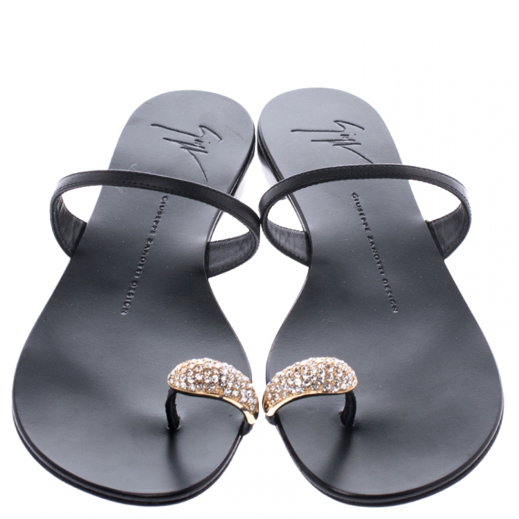 Pre Owned Giuseppe Zanotti Black Leather Toe Ring Sandals Size 38